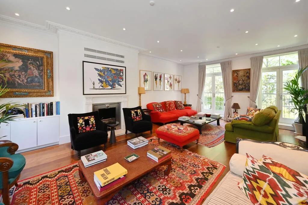 5 bedroom terraced house for rent