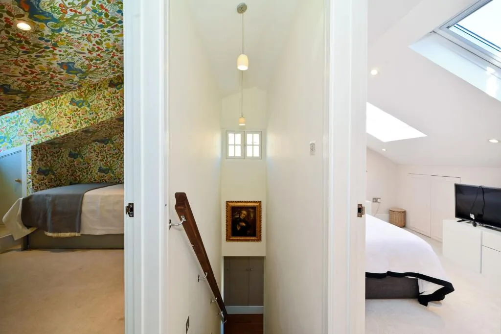 5 bedroom terraced house for rent