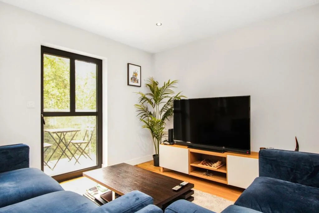 2 bedroom flat for rent