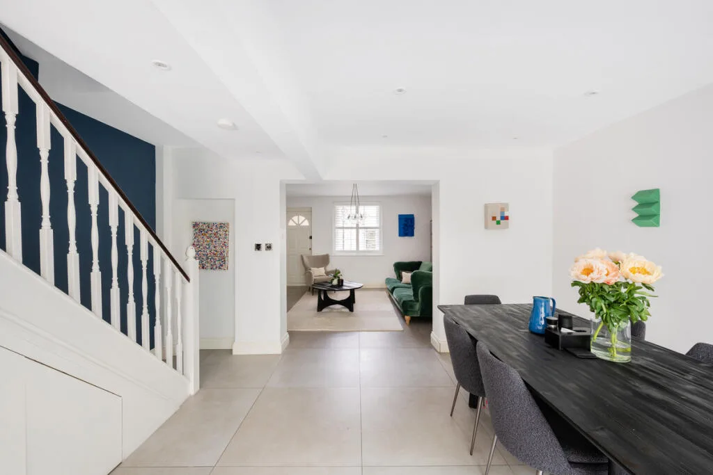 4 bedroom terraced house for rent