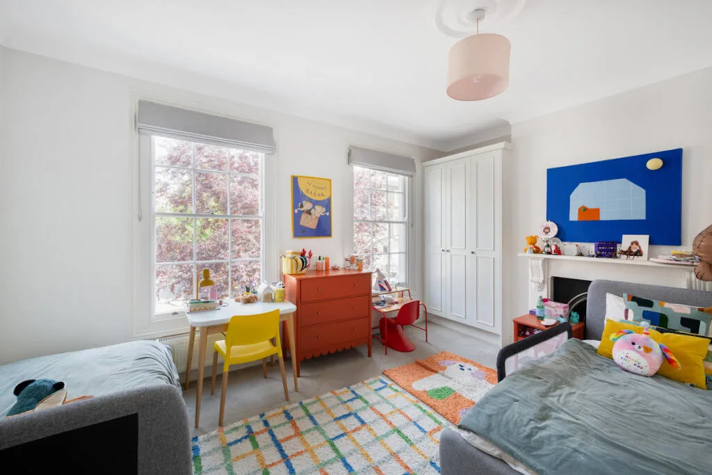 4 bedroom terraced house for rent