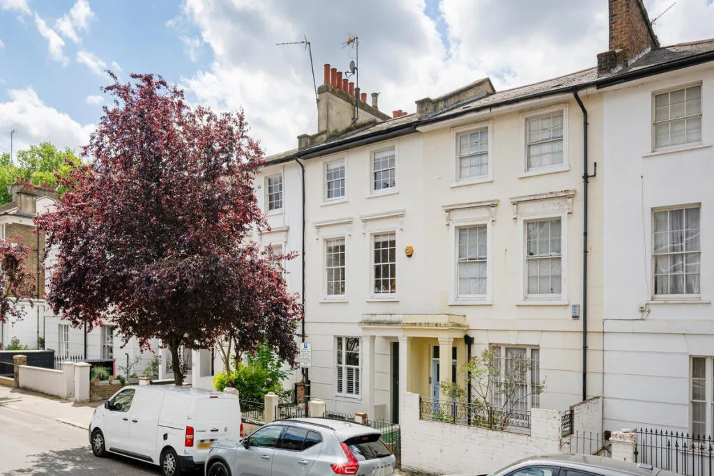 4 bedroom terraced house for rent
