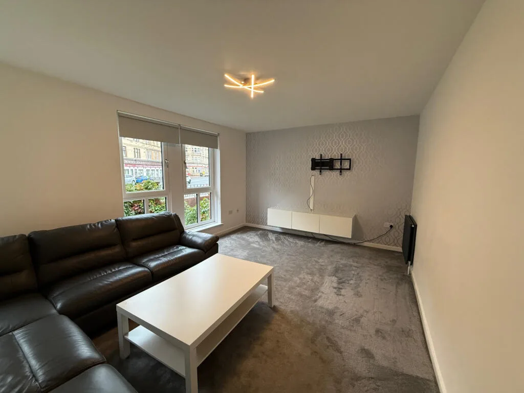 2 bedroom flat for rent