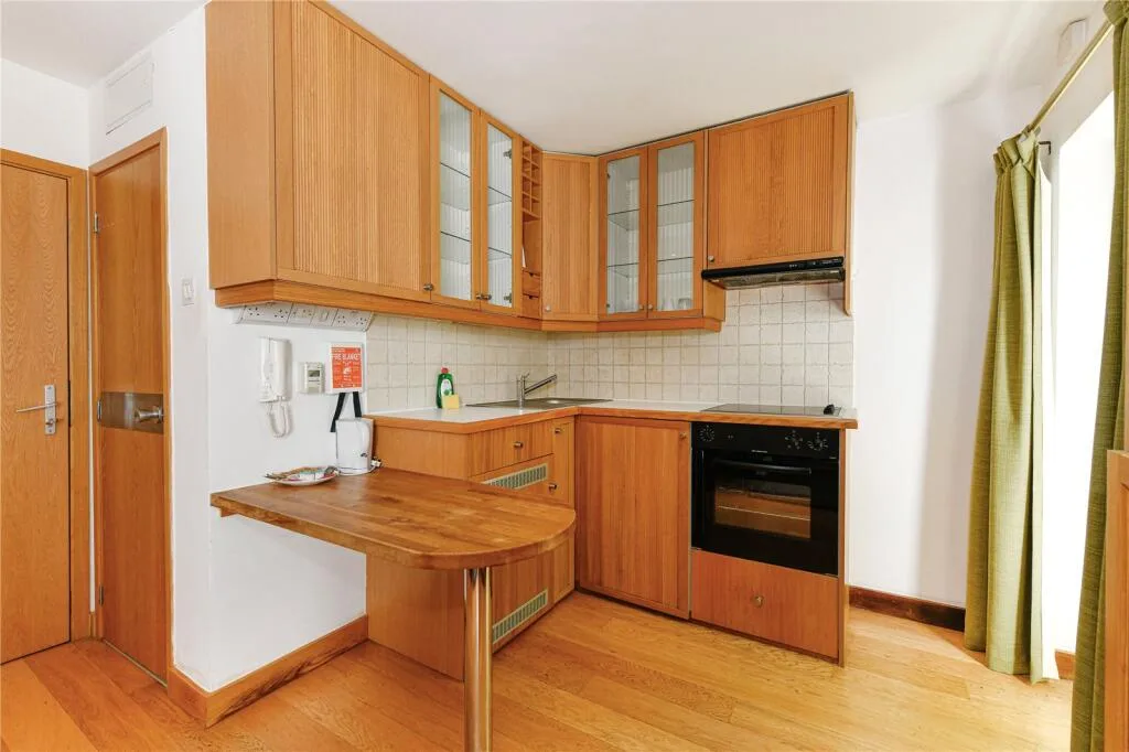 Studio flat for rent