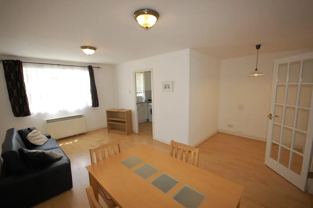 1 bedroom ground floor flat for rent