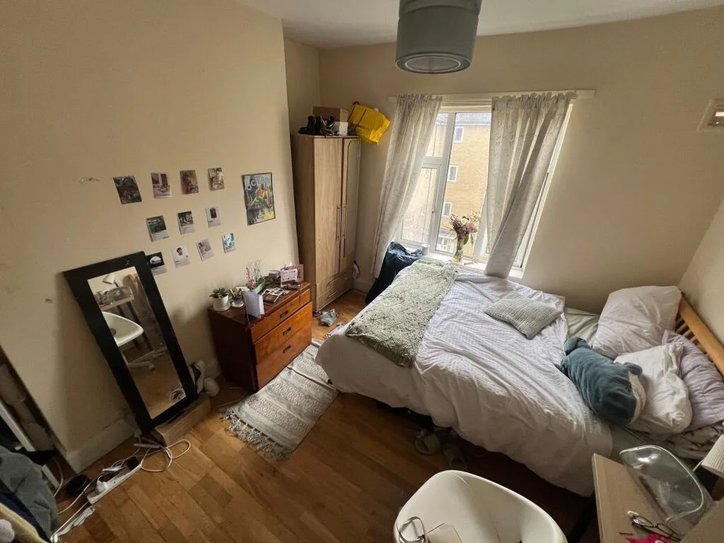 4 bedroom flat for rent