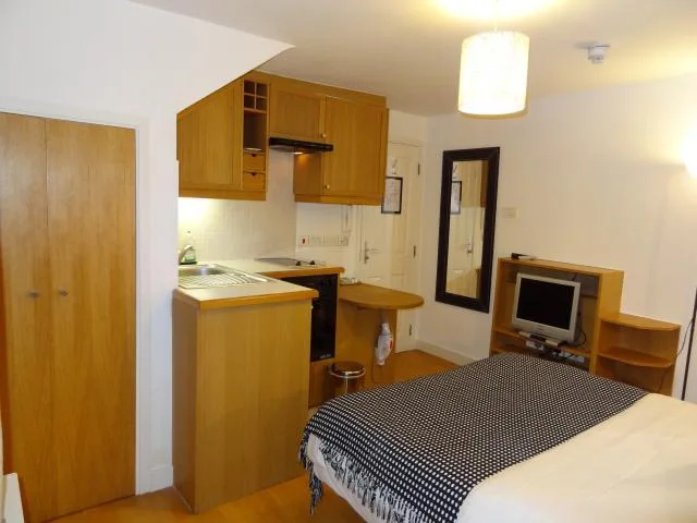 Studio flat for rent