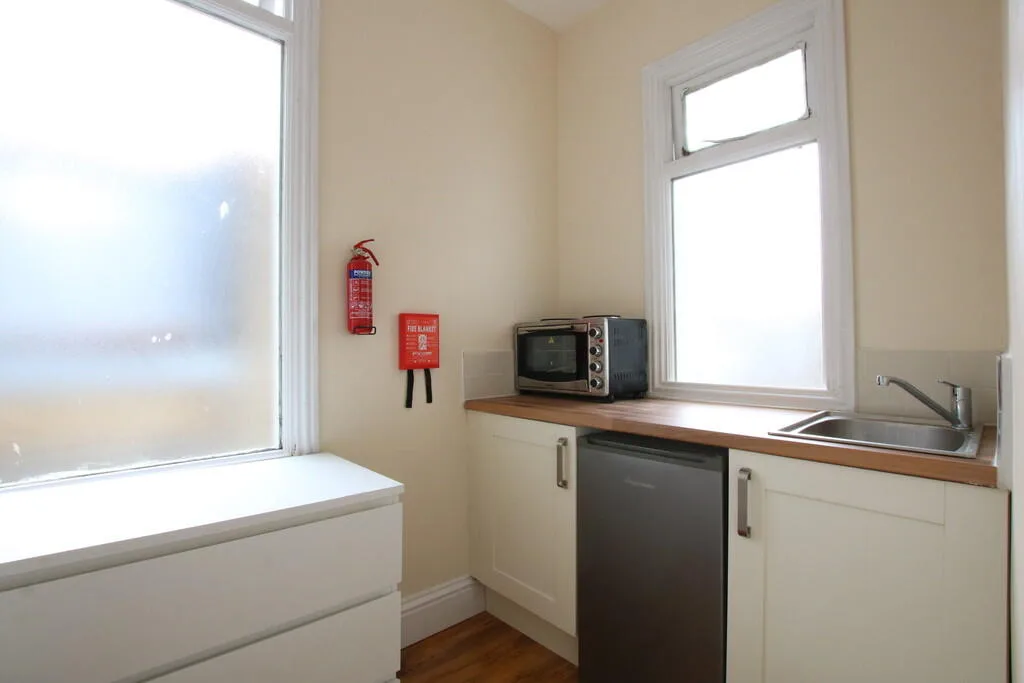 Studio flat for rent