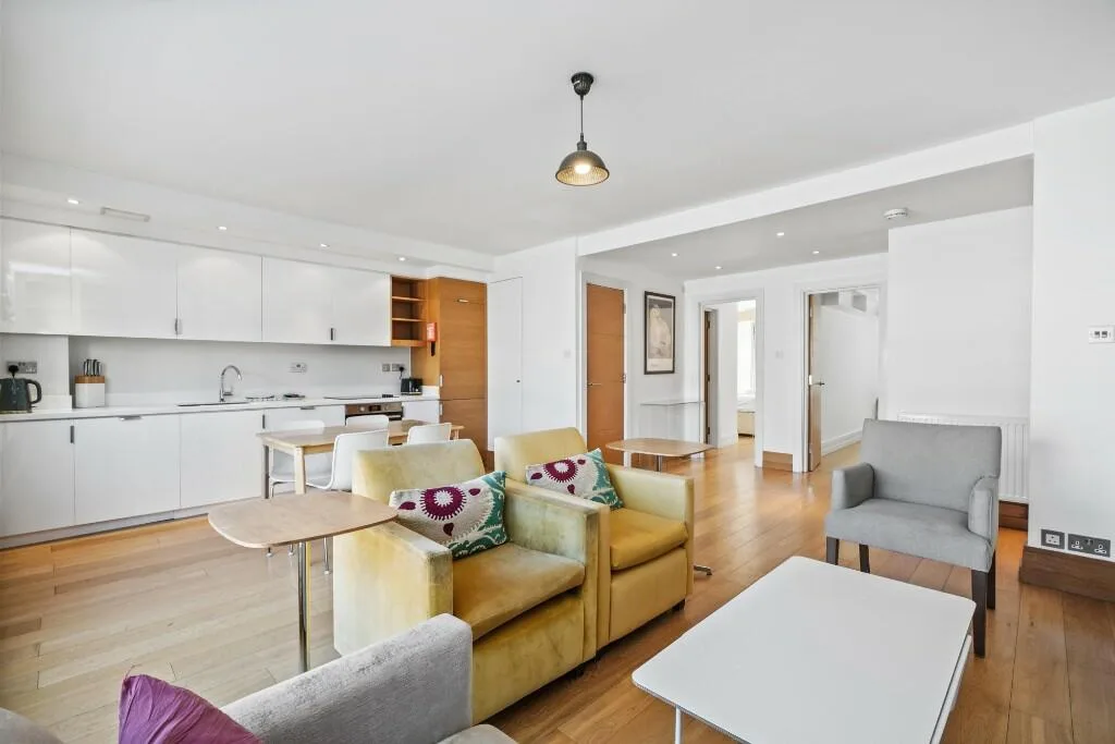 2 bedroom serviced apartment for rent