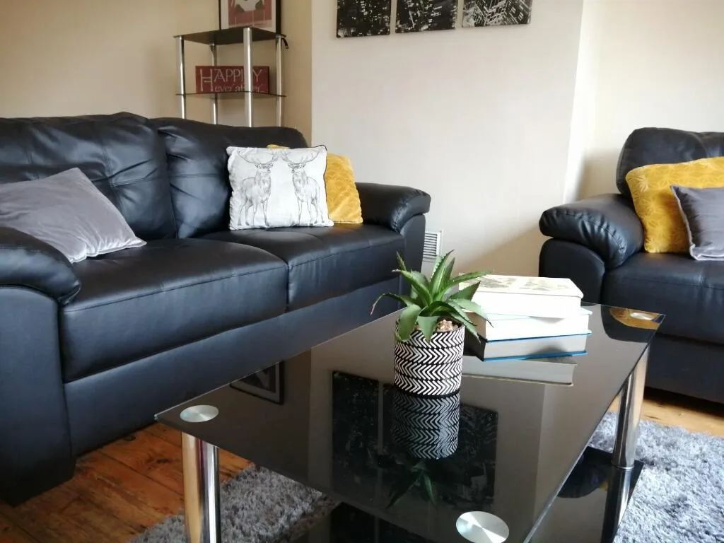 3 bedroom semi-detached house for rent