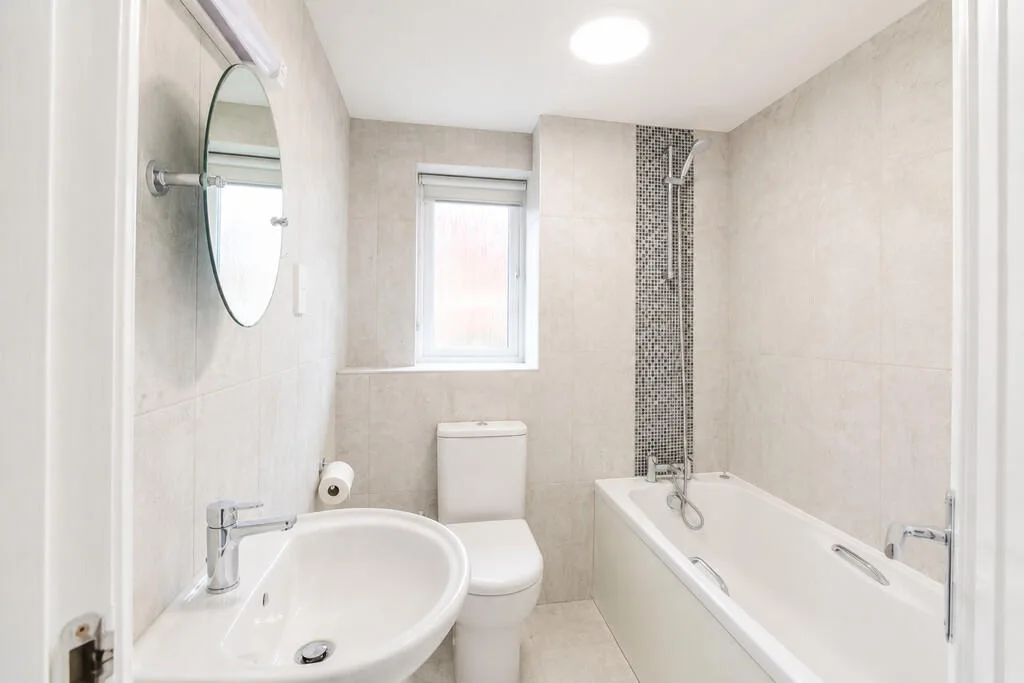 2 bedroom ground floor flat for rent