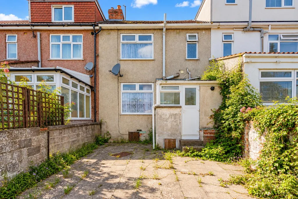 4 bedroom terraced house for rent