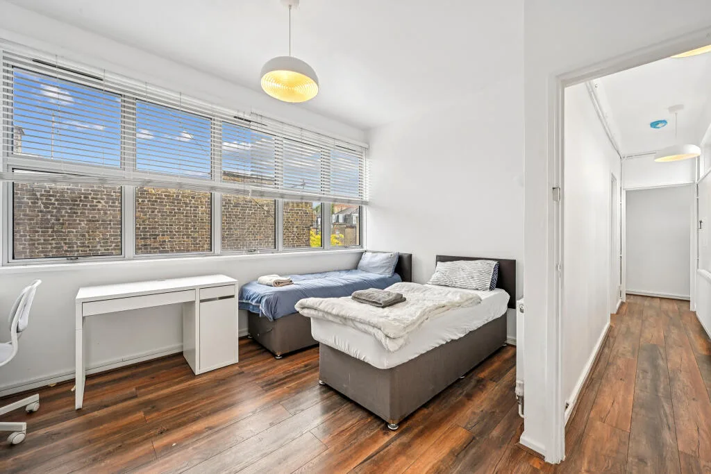 4 bedroom apartment for rent