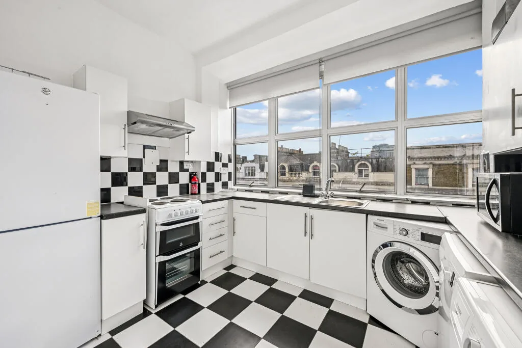 4 bedroom apartment for rent