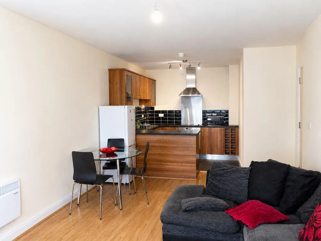 2 bedroom apartment for rent