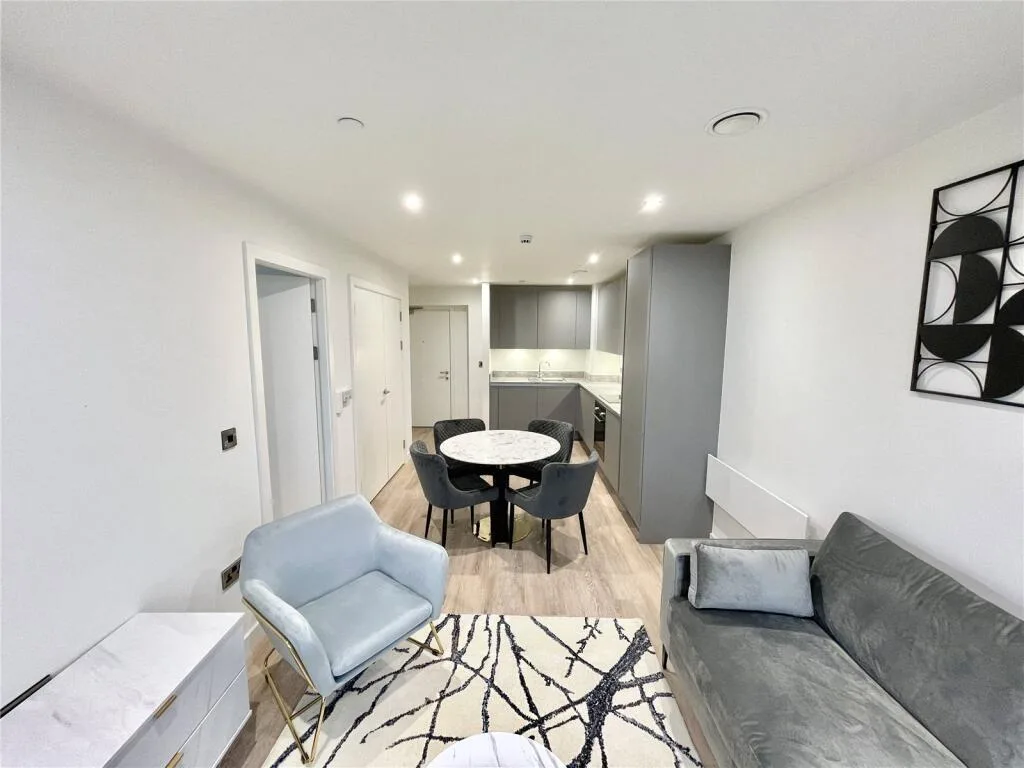 1 bedroom apartment for rent