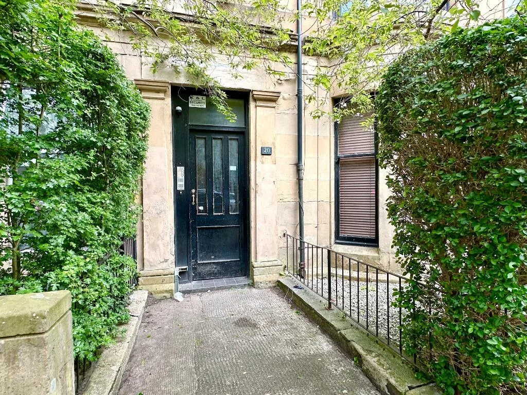 4 bedroom flat for rent
