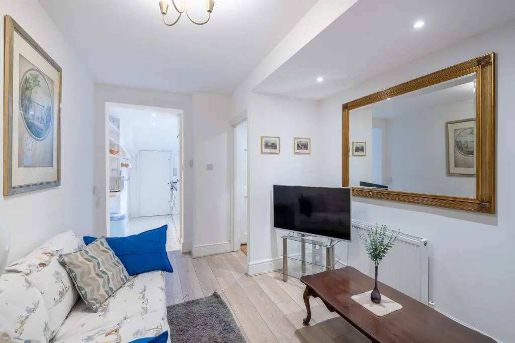 1 bedroom flat for rent