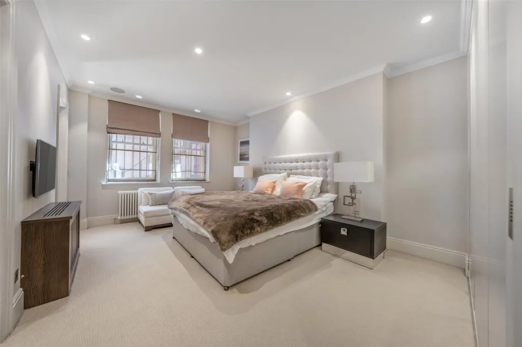 3 bedroom flat for rent