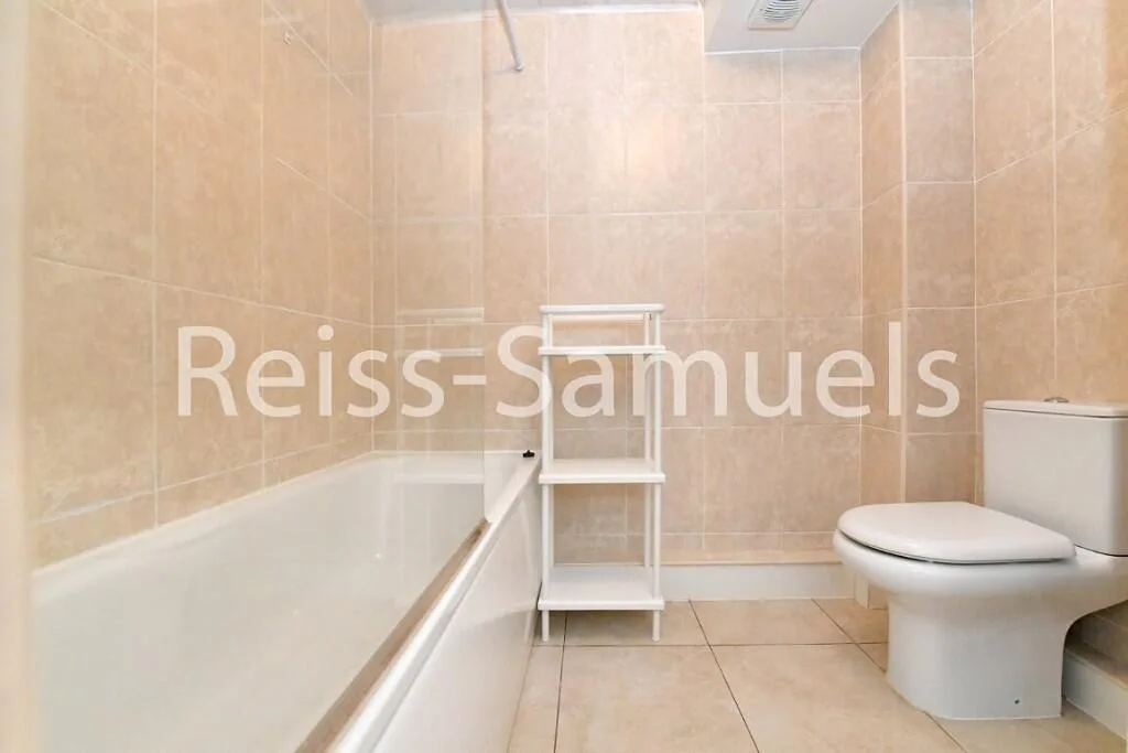 1 bedroom ground floor flat for rent