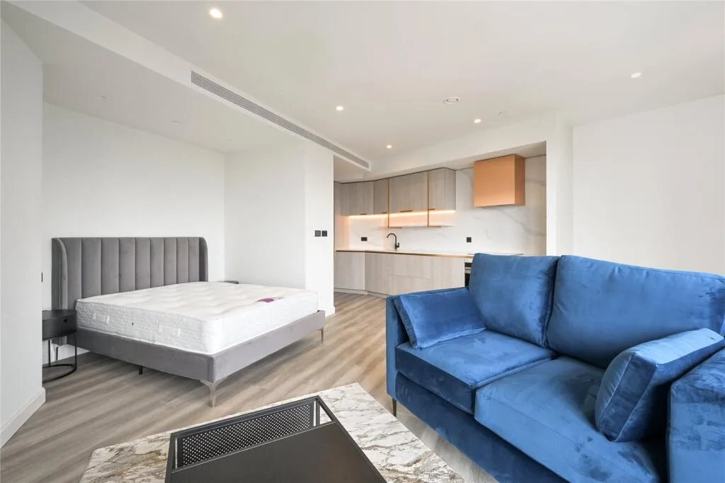 Studio apartment for rent