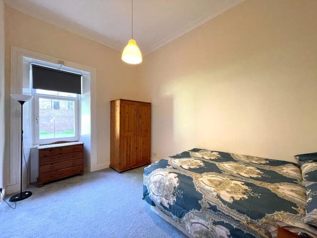 4 bedroom flat for rent