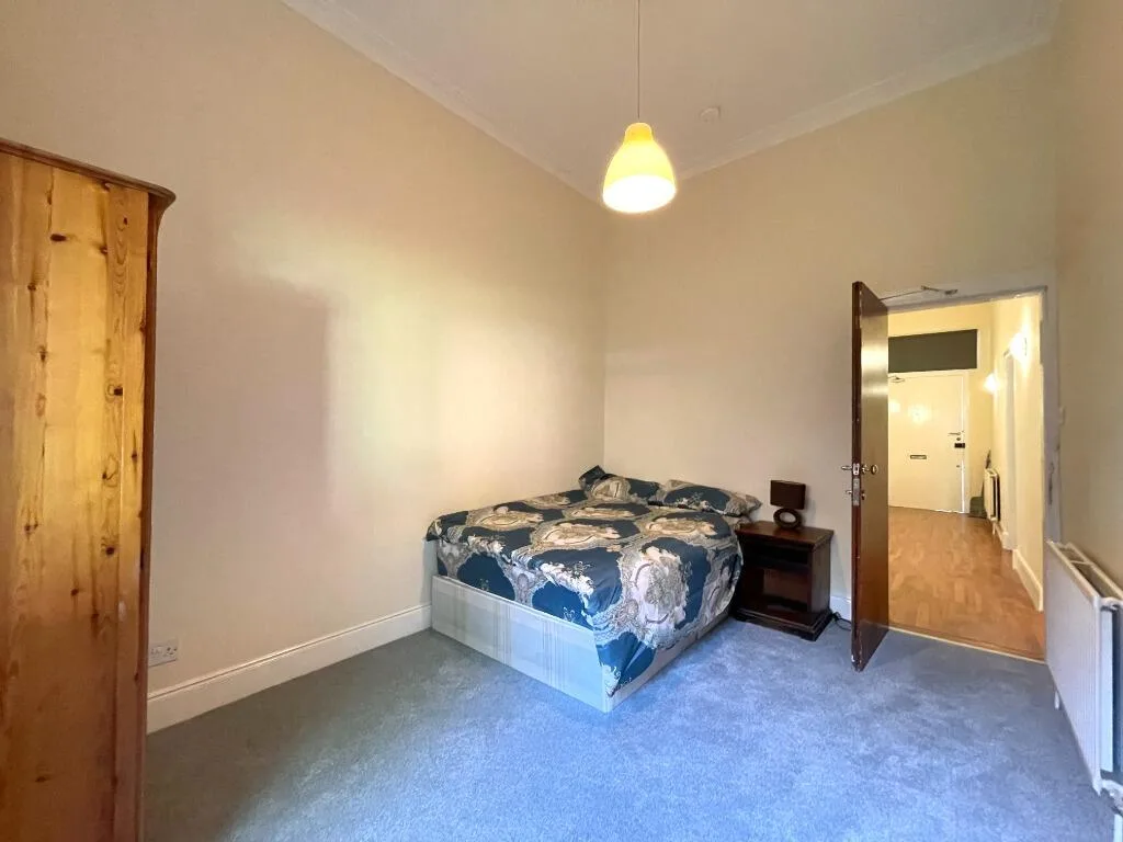 4 bedroom flat for rent