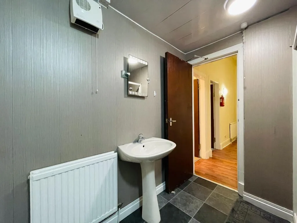 4 bedroom flat for rent