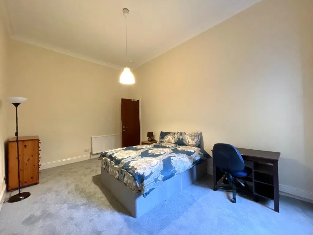 4 bedroom flat for rent