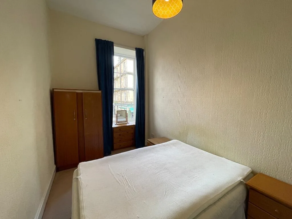 4 bedroom flat for rent