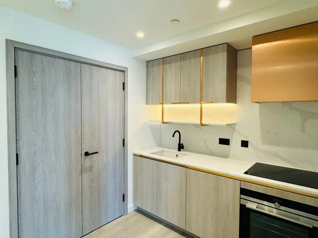 Studio flat for rent