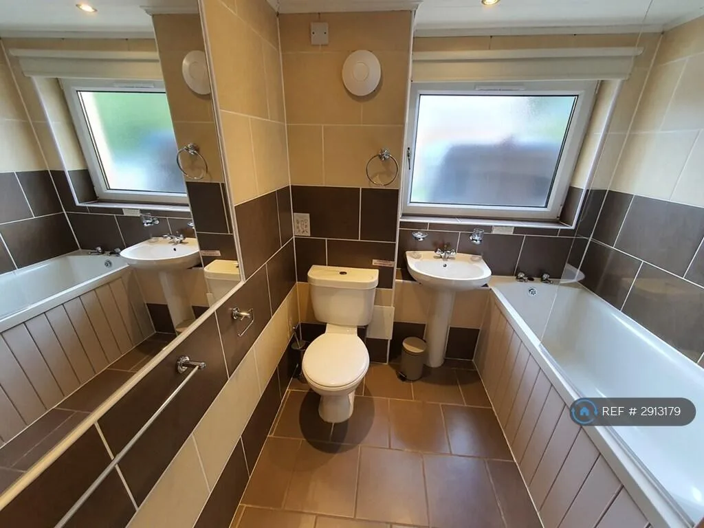 3 bedroom flat for rent
