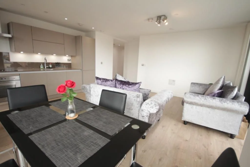 2 bedroom flat for rent
