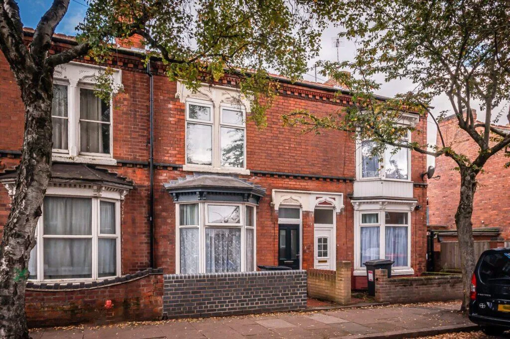 4 bedroom terraced house for rent