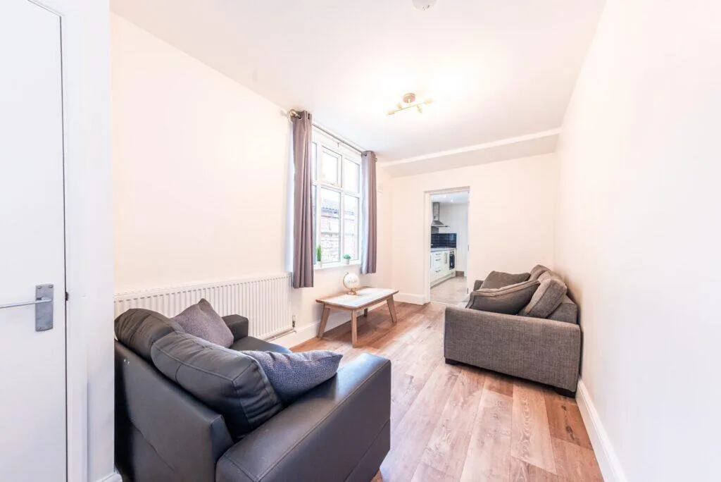 4 bedroom terraced house for rent