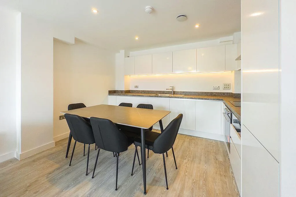 3 bedroom apartment for rent