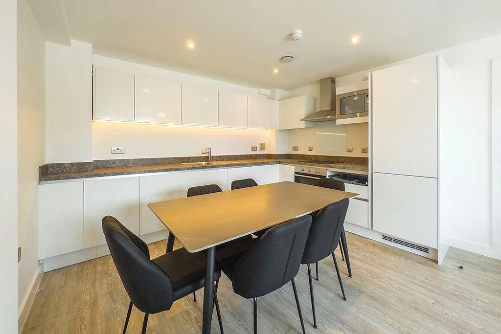 3 bedroom apartment for rent