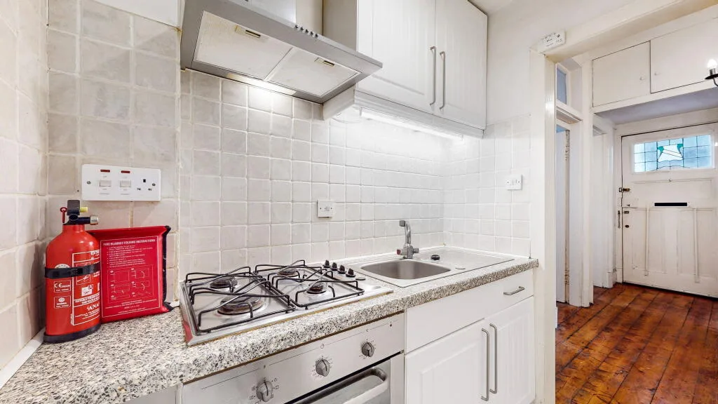 2 bedroom flat for rent