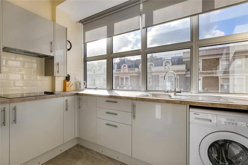 4 bedroom flat for rent