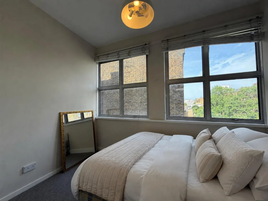 4 bedroom flat for rent