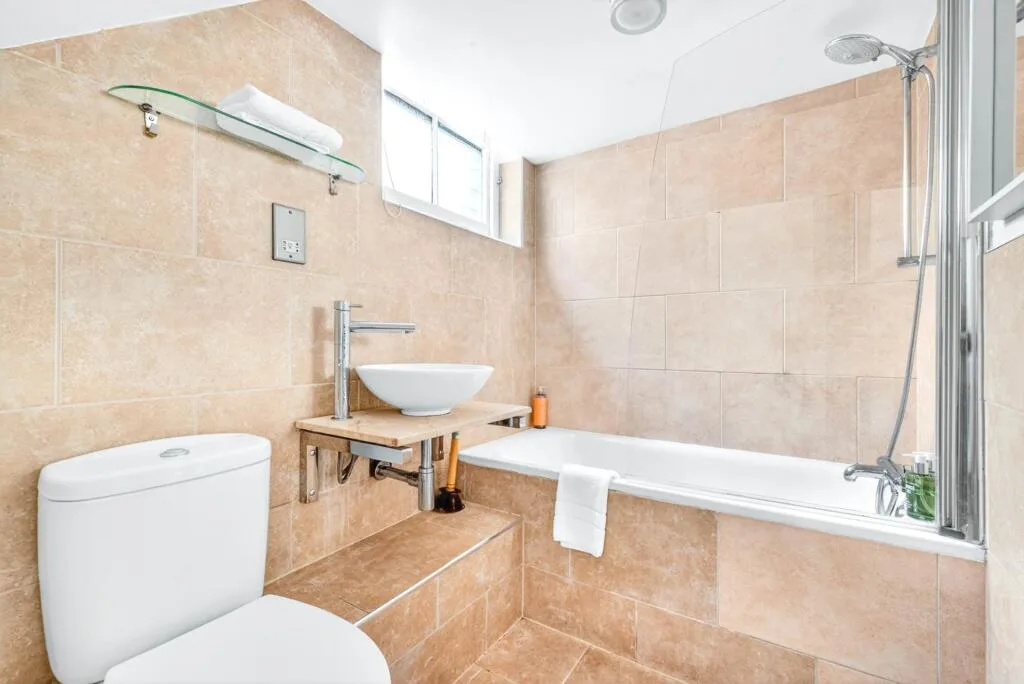 2 bedroom apartment for rent
