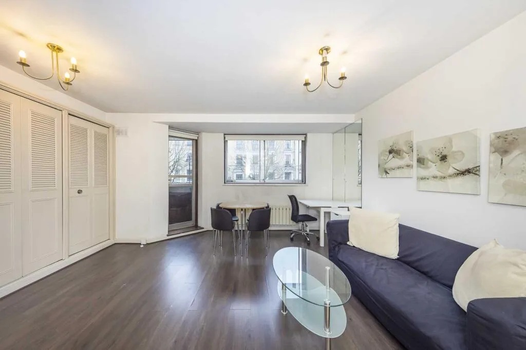 Studio apartment for rent