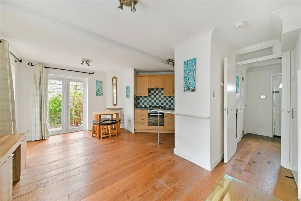 2 bedroom terraced house for rent