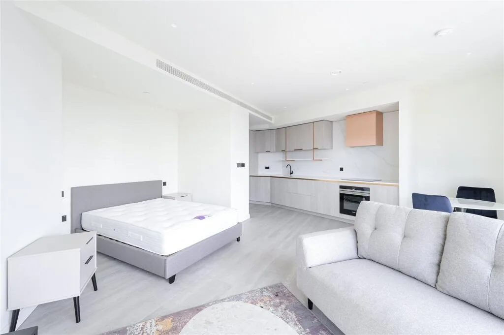 Studio apartment for rent