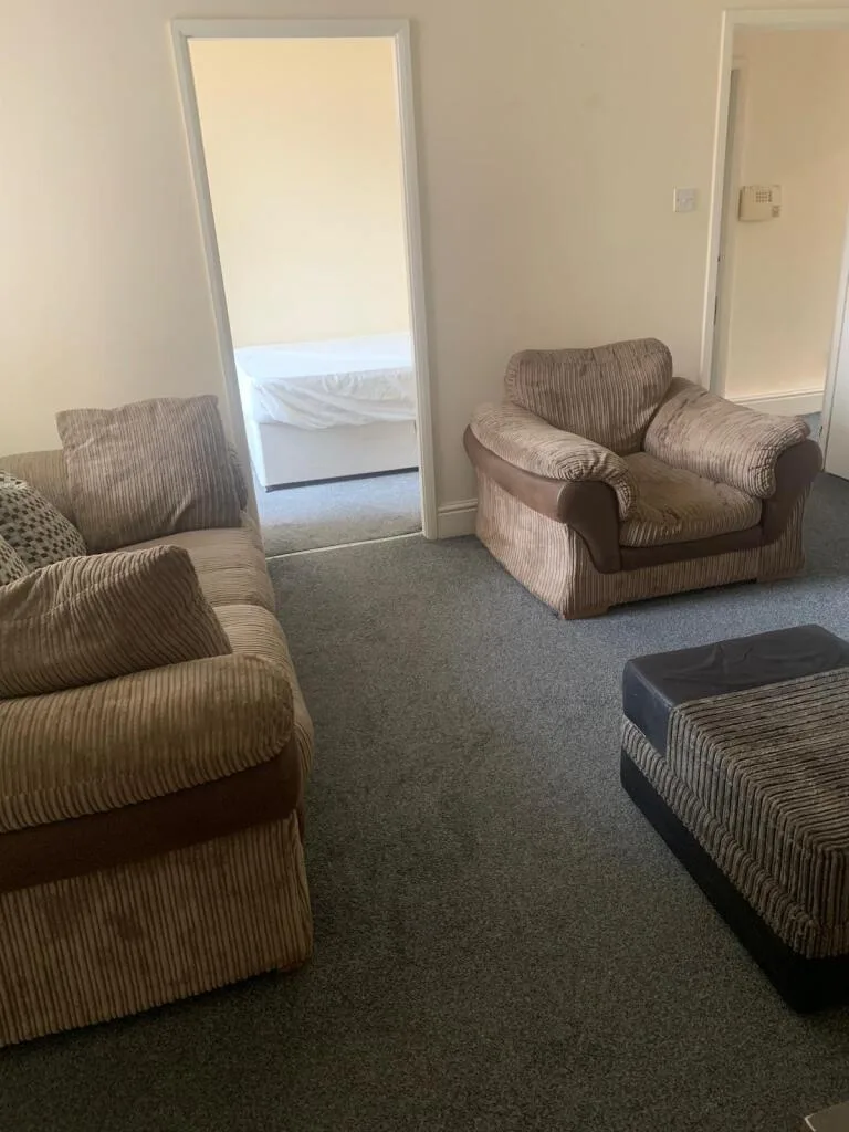 2 bedroom flat for rent