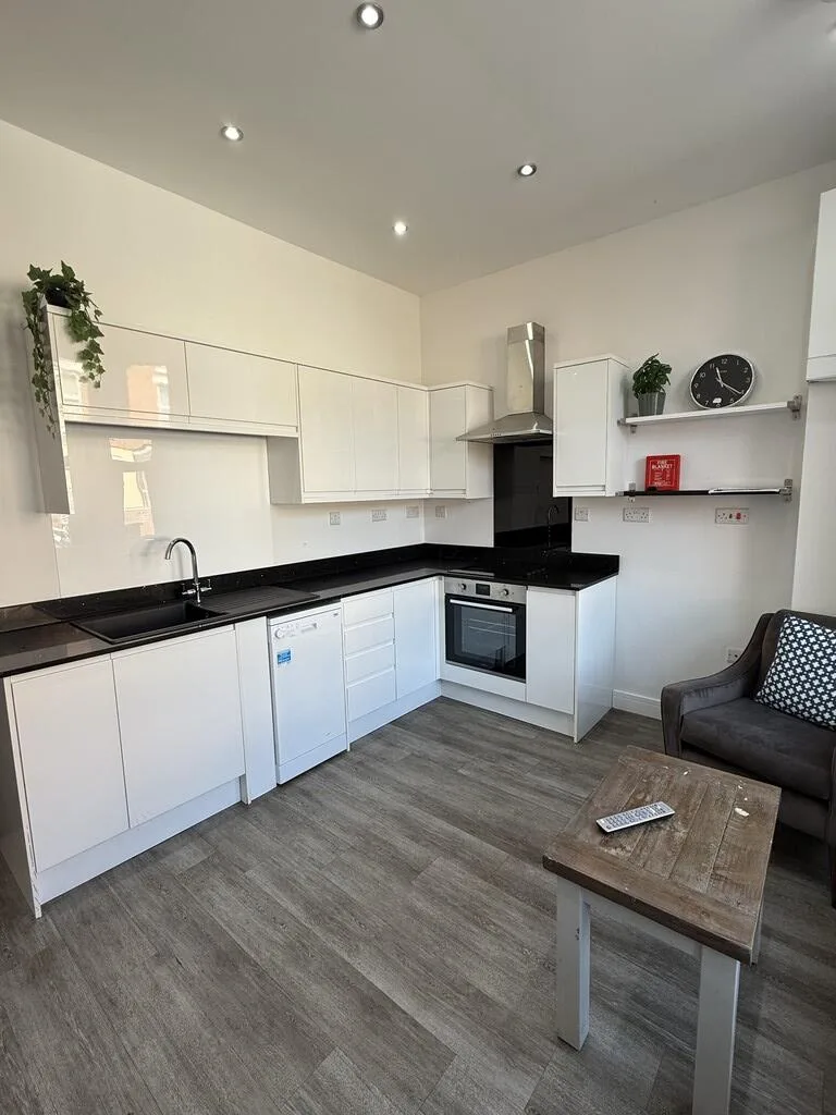 3 bedroom apartment for rent