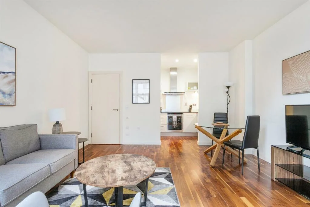 1 bedroom apartment for rent