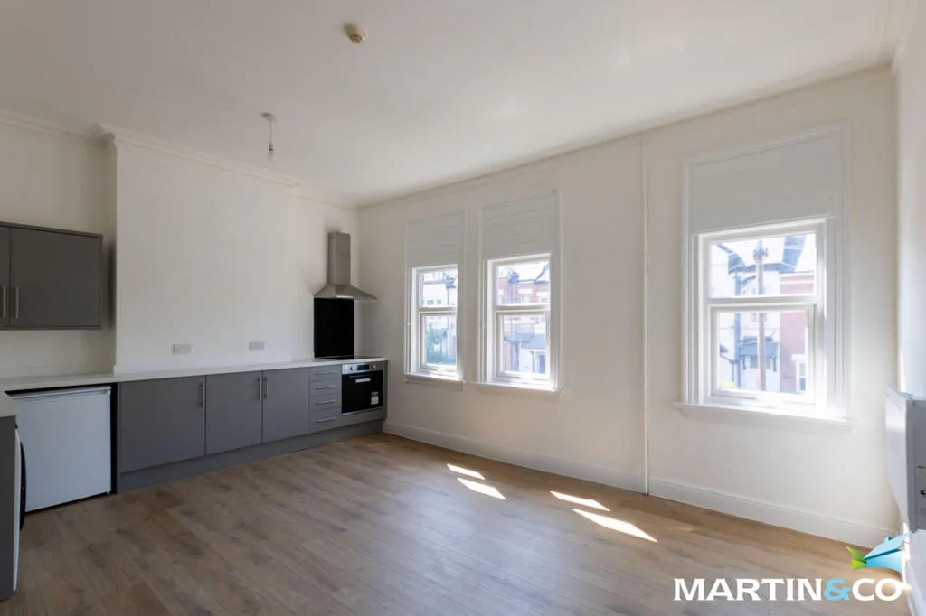 1 bedroom flat for rent