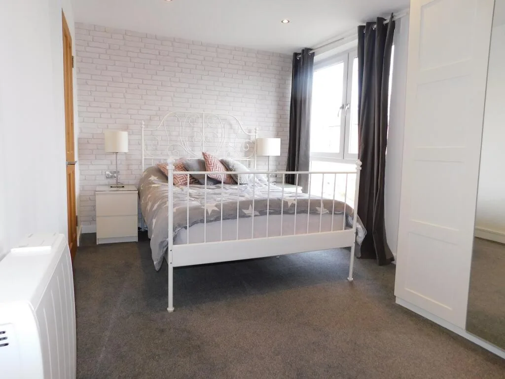 2 bedroom duplex for rent
