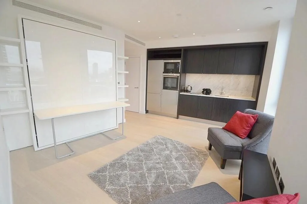 Studio flat for rent